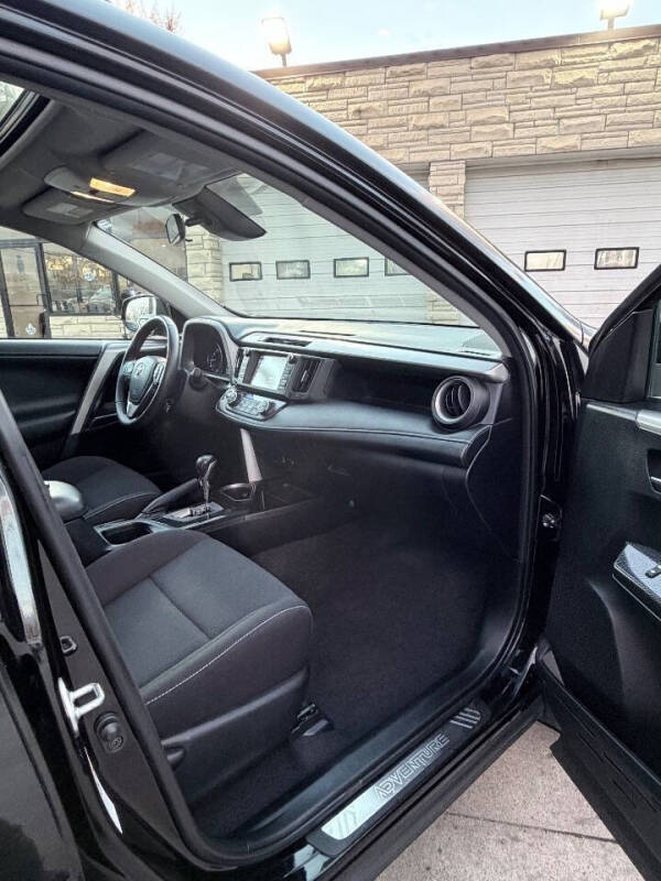 2018 Toyota RAV4 Adventure