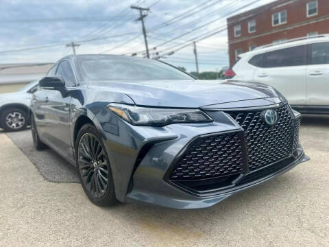 2019 Toyota Avalon Hybrid