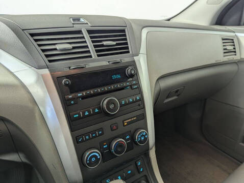 2011 Chevrolet Traverse LT