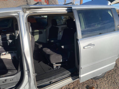 2011 Dodge Grand Caravan Crew