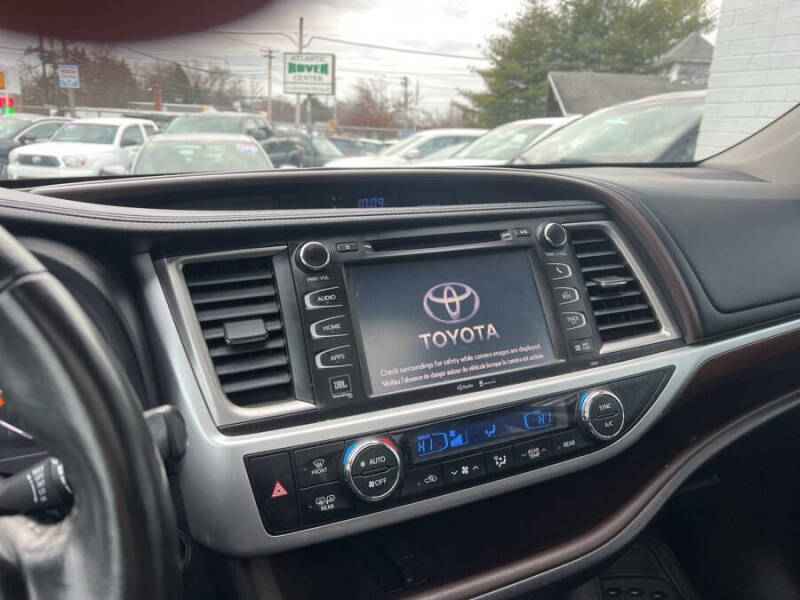 2015 Toyota Highlander Limited Platinum