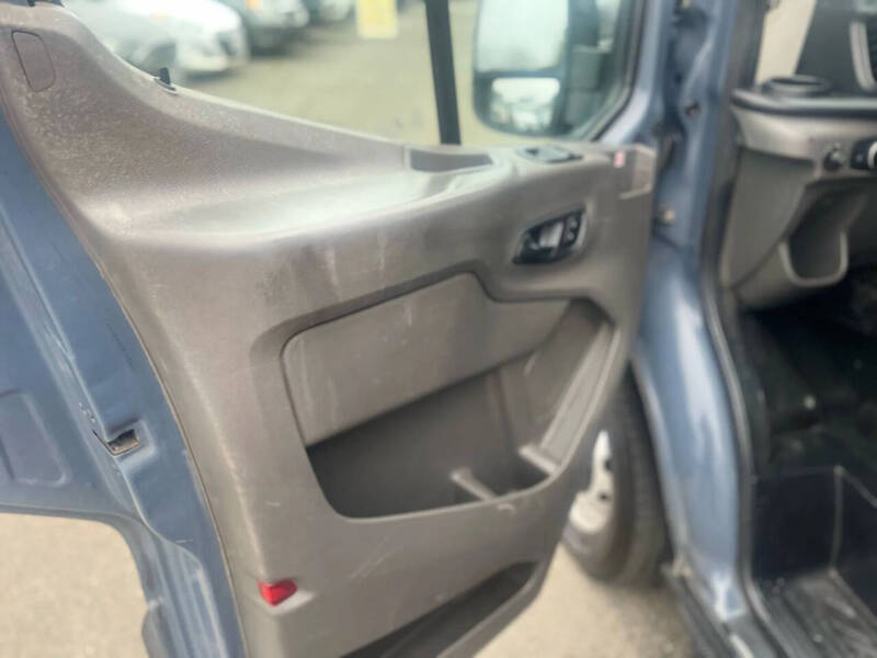 2020 Ford Transit 250