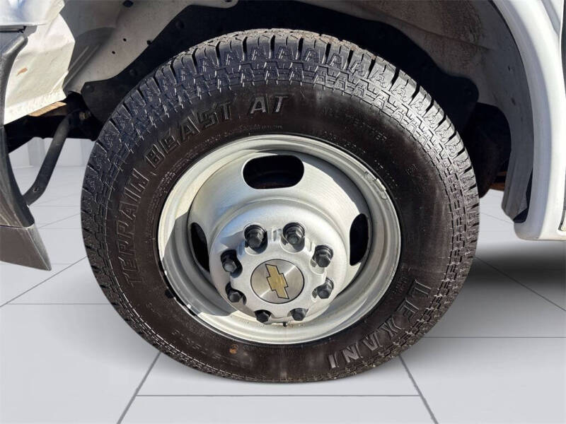 2023 Chevrolet Express 4500