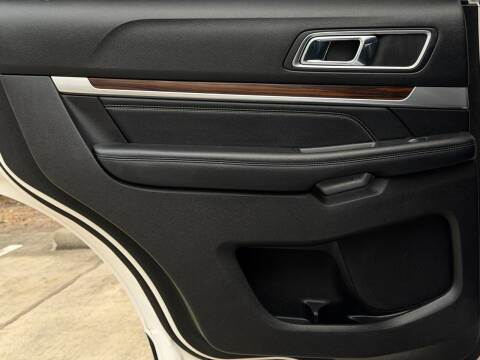 2017 Ford Explorer Limited