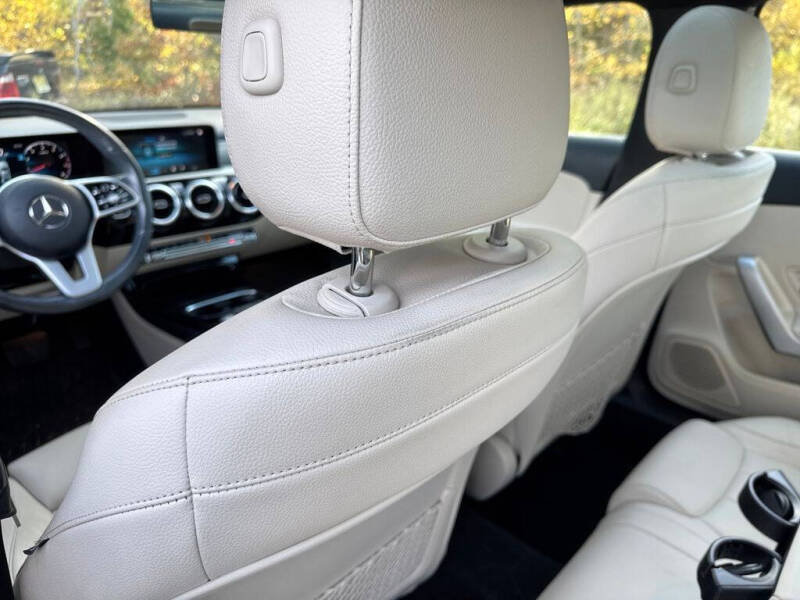 2020 Mercedes-Benz A-Class A 220 4MATIC