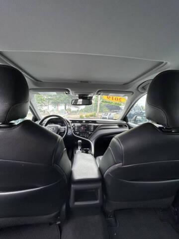 2019 Toyota Camry Hybrid