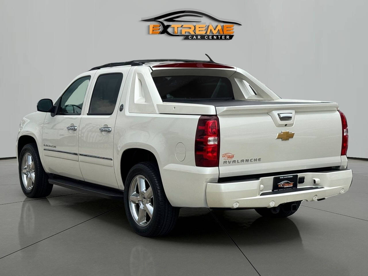 2013 Chevrolet Avalanche for sale at Extreme Car Center in Detroit, MI