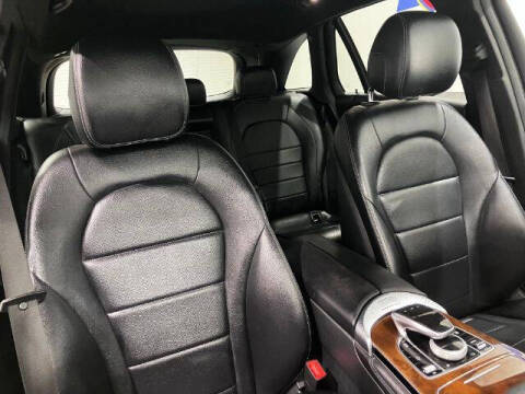 2017 Mercedes-Benz GLC GLC 300 4MATIC