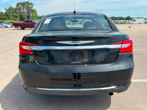 2012 Chrysler 200 Limited