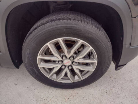 2017 GMC Acadia SLE-2