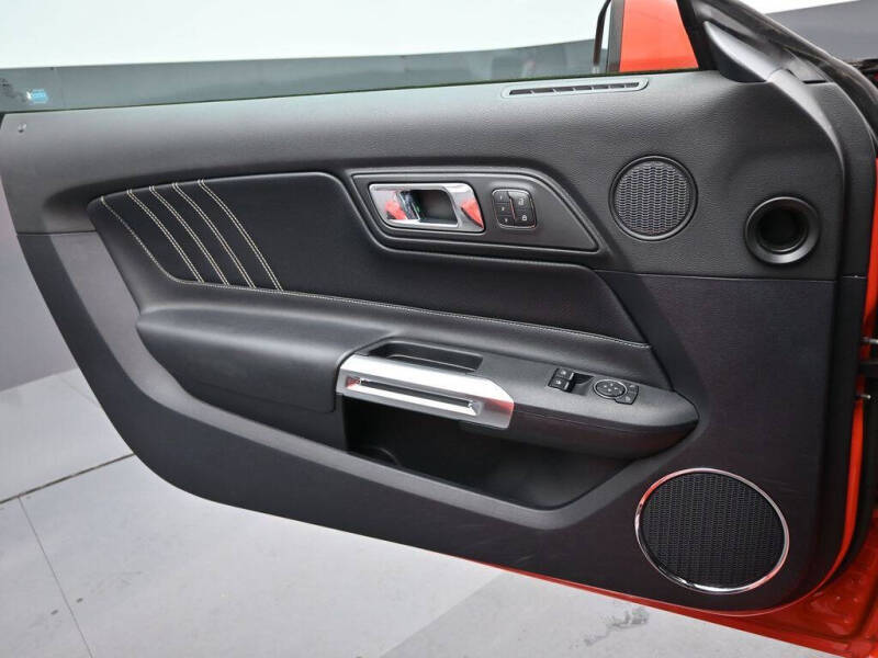 2015 Ford Mustang EcoBoost Premium