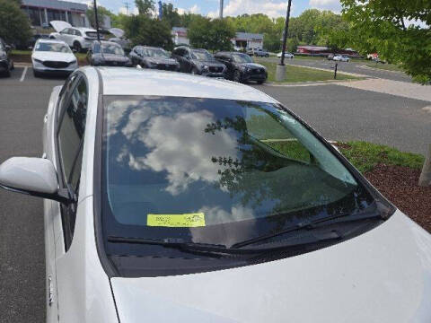 2018 Toyota Prius Three Touring