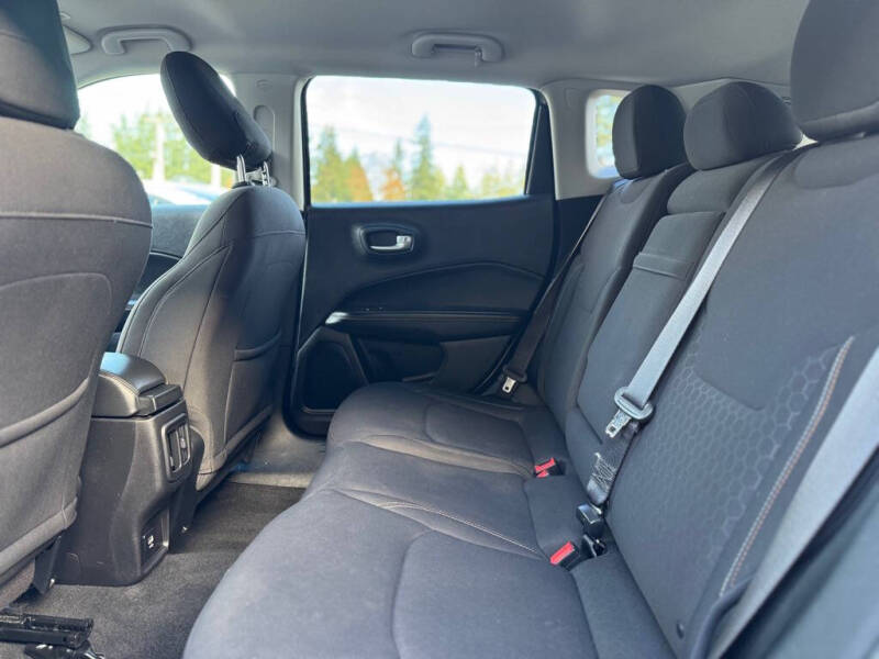 2017 Jeep Compass Sport