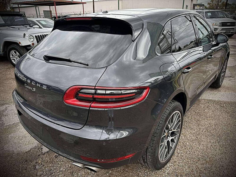 2018 Porsche Macan S