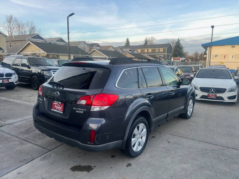 2010 Subaru Outback I Limited photo 7