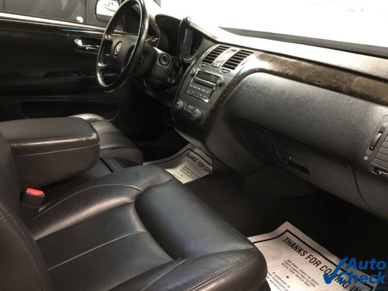 2011 Cadillac DTS Pro Coachbuilder Limo