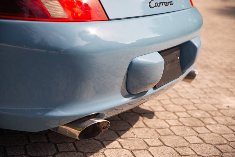 2004 Porsche 911 Carrera