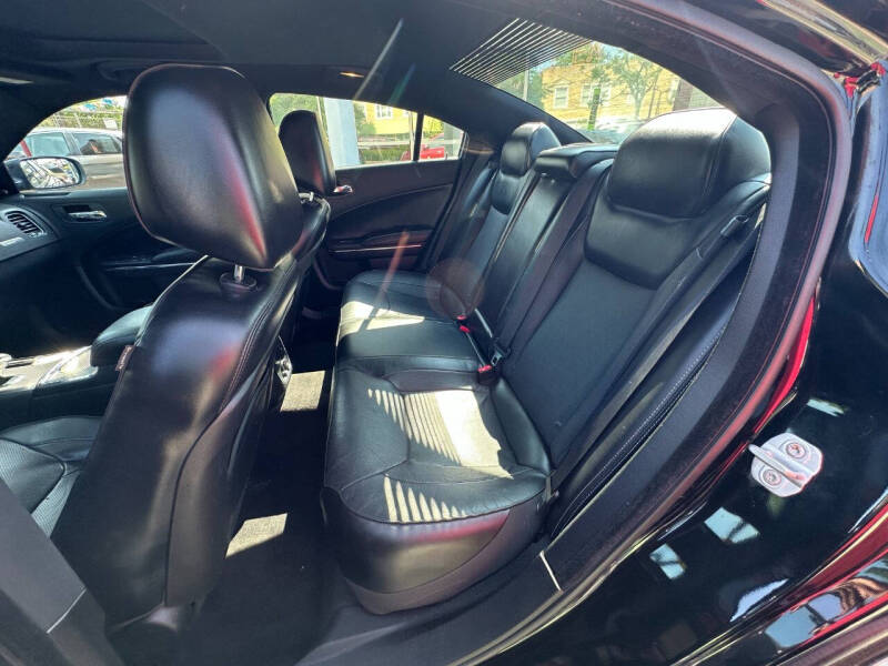 2013 Dodge Charger SXT Plus