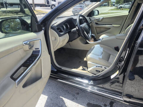 2013 Volvo S60 T5 Premier