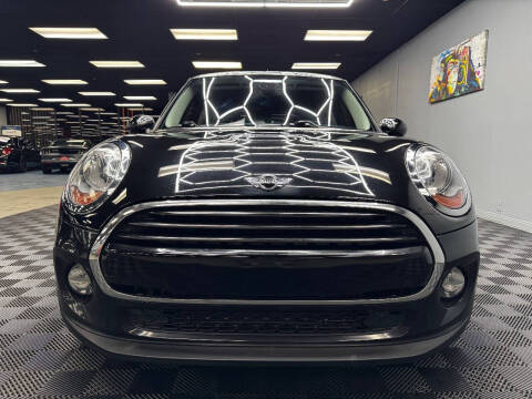 2018 MINI Hardtop 2 Door Cooper