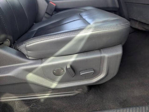 2023 Ford Expedition MAX XLT