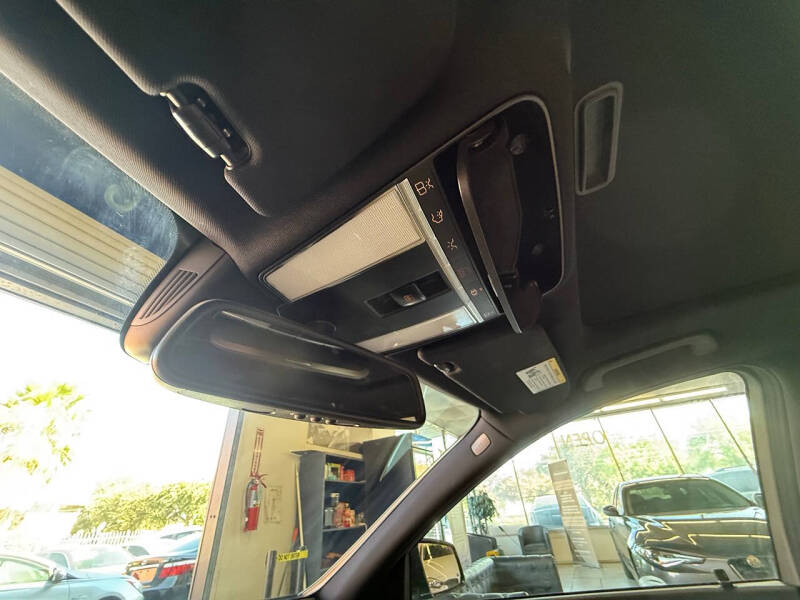 2012 Mercedes-Benz S-Class S 550