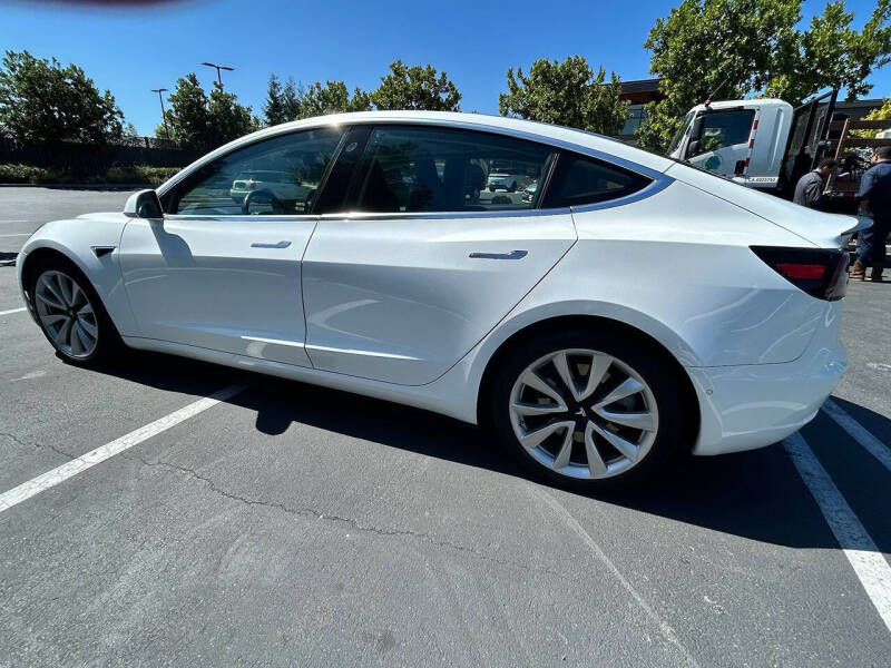 2018 Tesla Model 3 Long Range