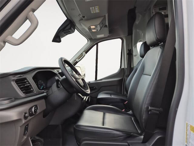 2024 Ford Transit 250