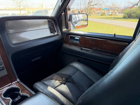 2014 Lincoln Navigator