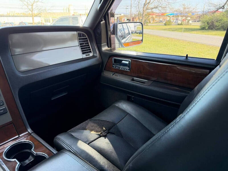 2014 Lincoln Navigator