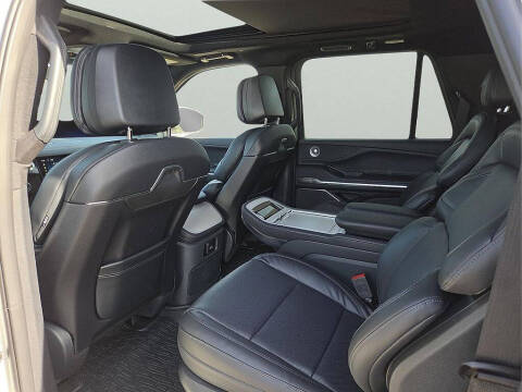 2026 Lincoln Navigator L Reserve