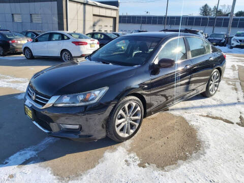 2013 Honda Accord for sale at GS AUTO SALES INC in Milwaukee WI