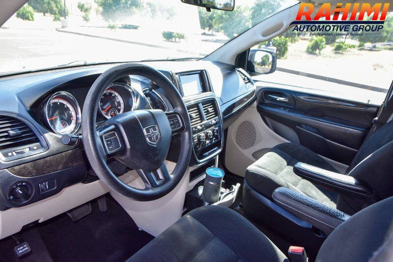 2015 Dodge Grand Caravan SE