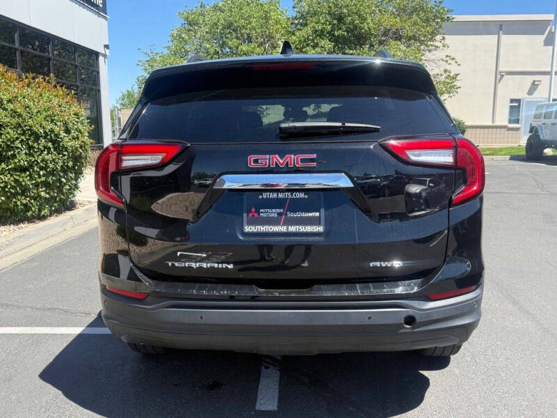 2024 GMC Terrain SLE