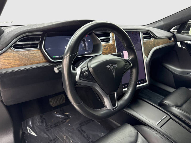 2017 Tesla Model S 75D
