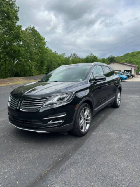 2015 Lincoln MKC Base