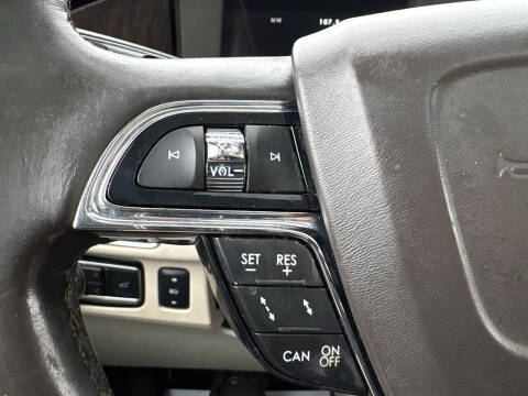 2018 Lincoln Navigator Select