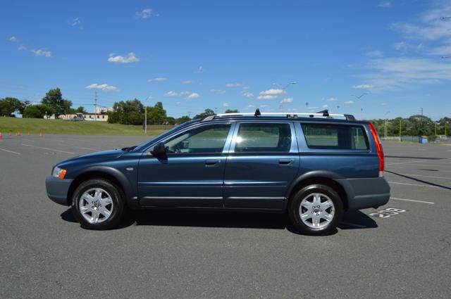 2005 Volvo XC70