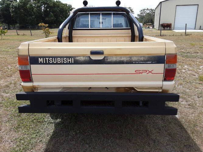 1988 Mitsubishi Mighty Max