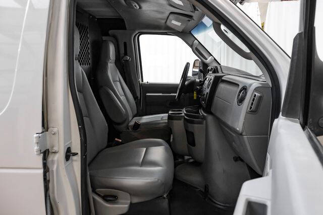 2011 Ford E-Series E-150