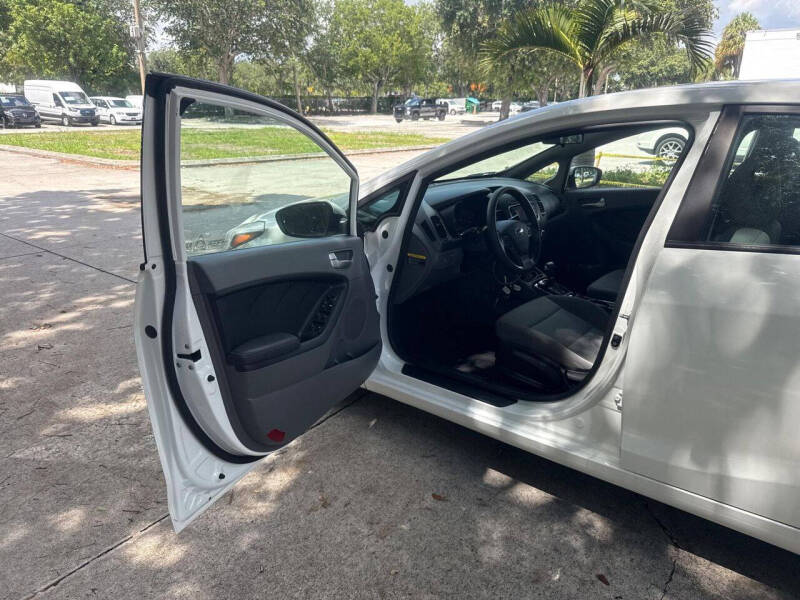2017 Kia Forte LX