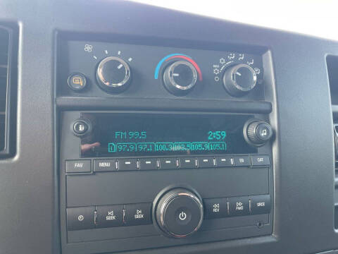 2023 Chevrolet Express 2500