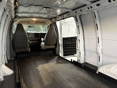 2019 GMC Savana 3500