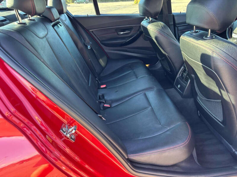 2012 BMW 3 Series 328i