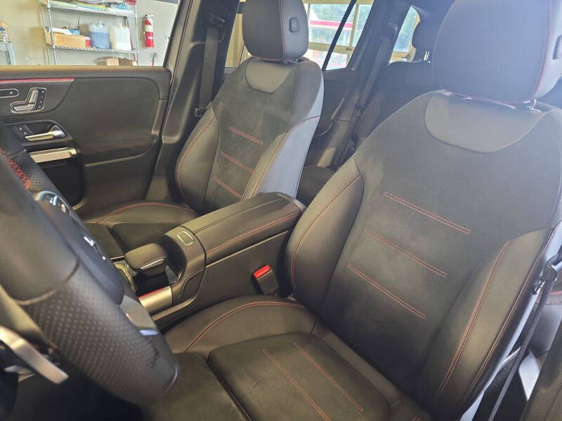 2023 Mercedes-Benz GLB GLB 250