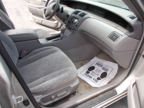 2004 Toyota Avalon XL