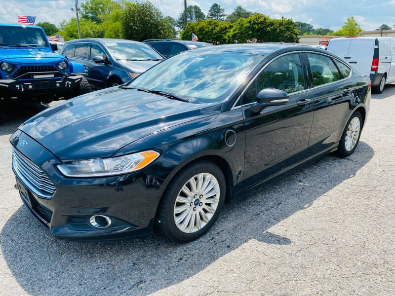 2013 Ford Fusion Energi SE