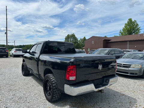 2017 RAM 1500 SLT