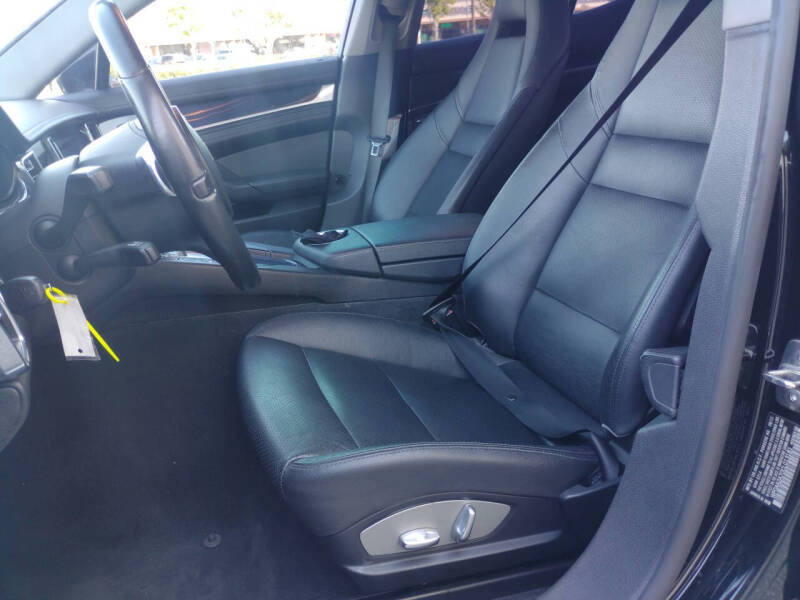 2012 Porsche Panamera