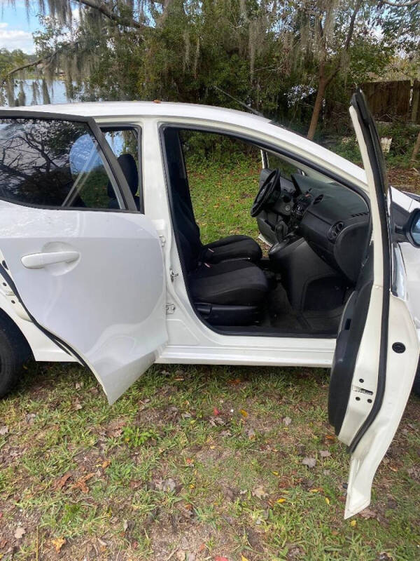 2011 Mazda MAZDA2 Sport